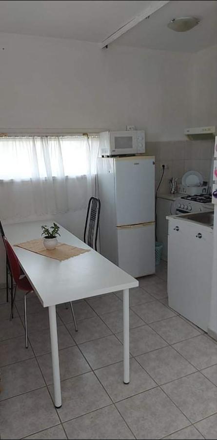 Badacsonyi Pihenes Privat Berlemeny Hotel Бадачонтомай Екстериор снимка