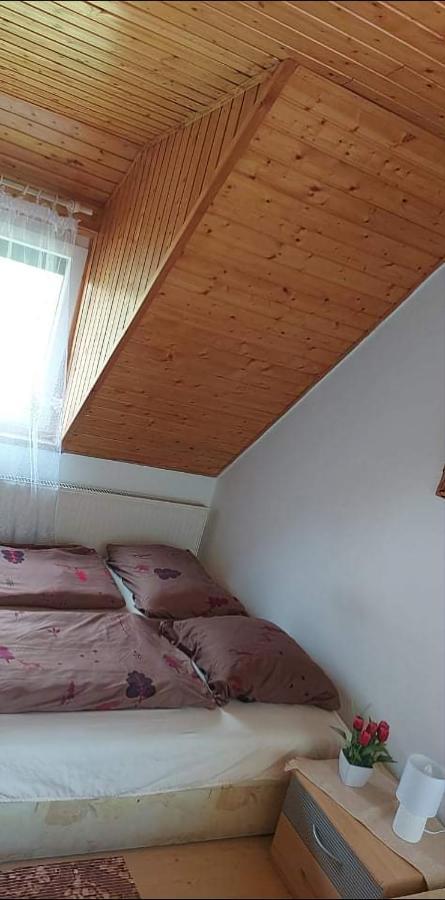 Badacsonyi Pihenes Privat Berlemeny Hotel Бадачонтомай Екстериор снимка